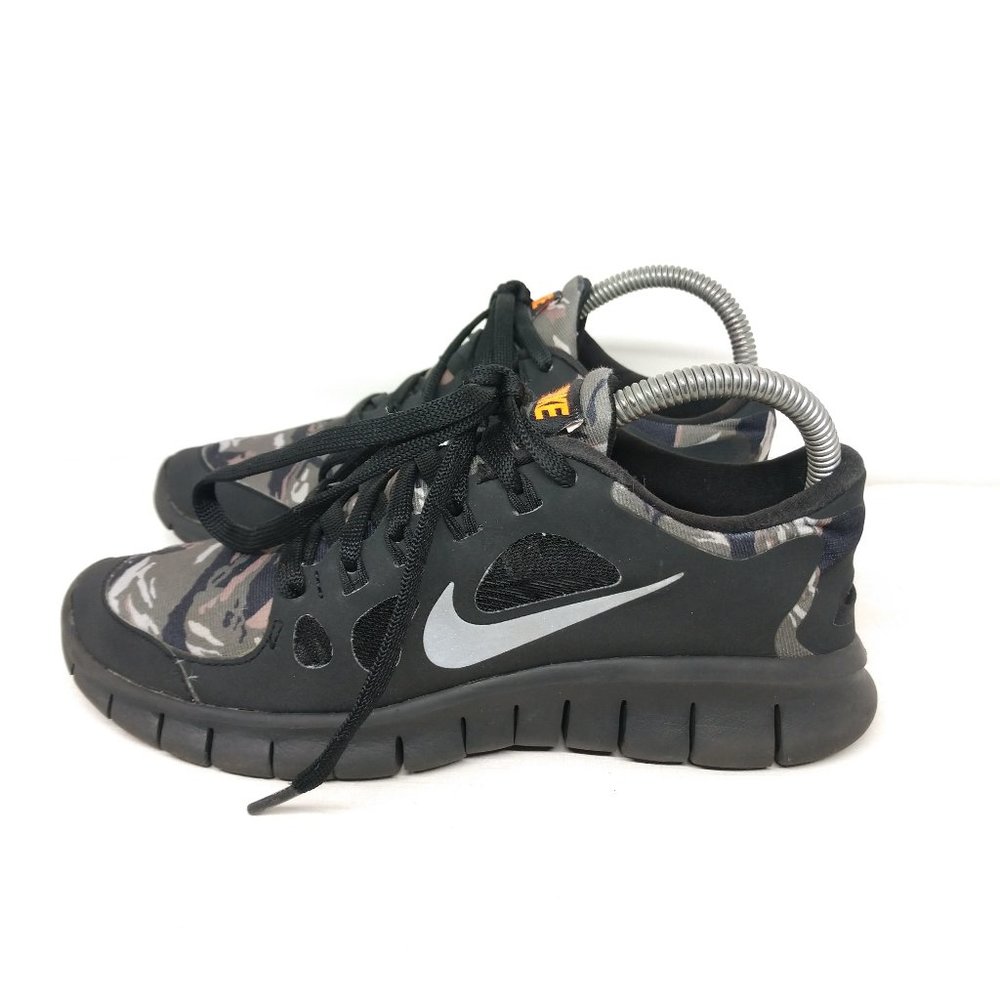 nike free 5.0 camo gs youth size 5.5Y athletic sneakers shoes lace up me…